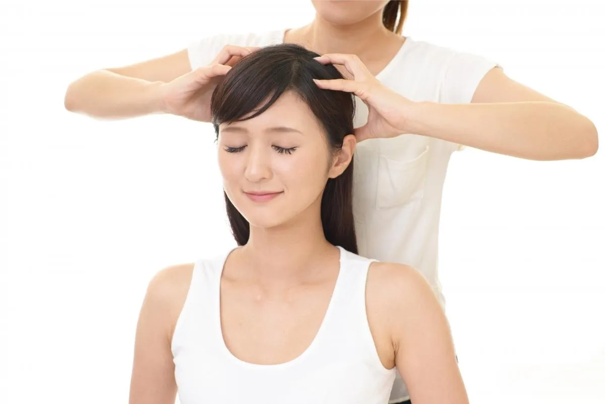 リラックスした毎日に！ヘッドマッサージの驚くべきメリットなど